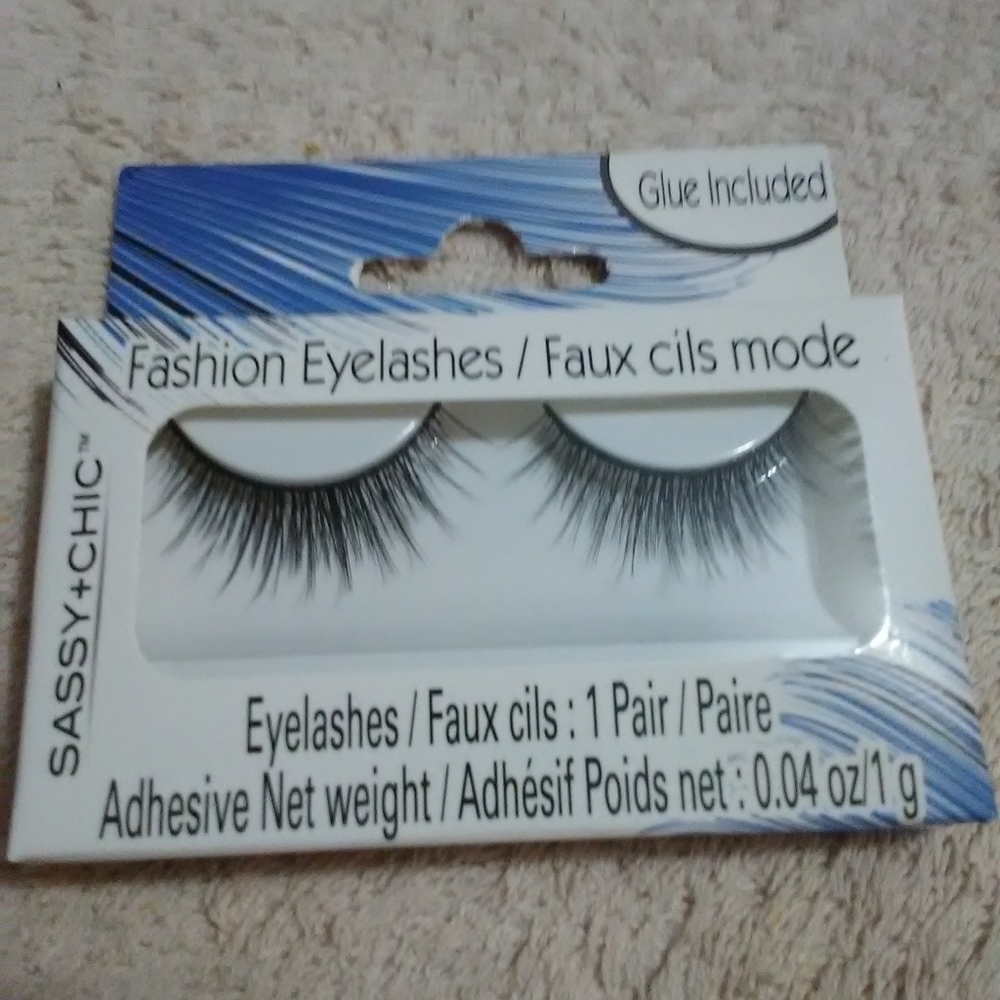 3/$12 Fashion eyelashes